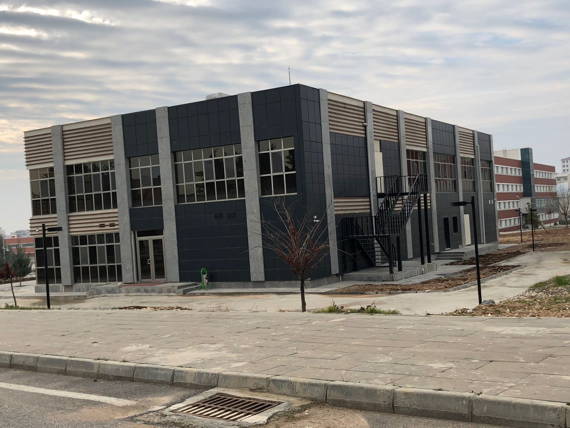 Adıyaman Ünv Deney Hayvanları Merkezi-4